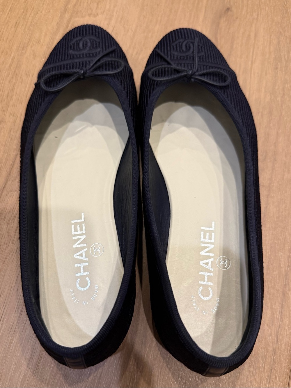 LAST CHANCE - CHANEL navy ballet flats - size 39.5 - Picture 3 of 8